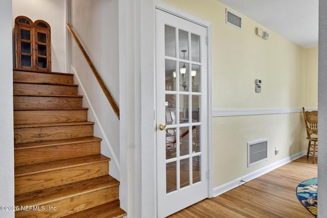 8622 ST PATRICK Lane, Jacksonville, FL 32216