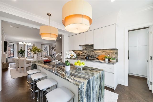 30 Concord Sq 2, Boston, MA 02118