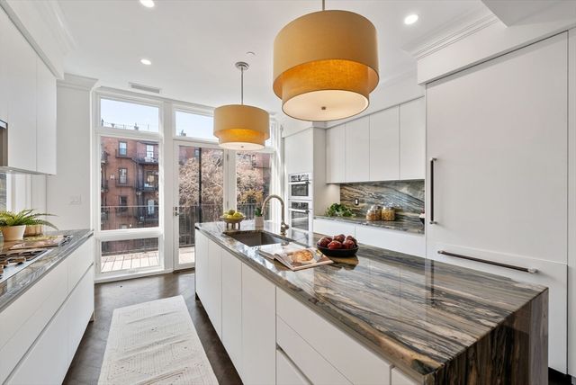 30 Concord Sq 2, Boston, MA 02118