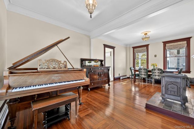 354 Carter Avenue, Newburgh, NY 12550