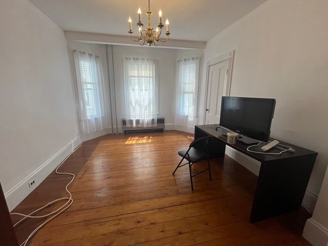 32 Howell St. 2, Boston, MA 02125