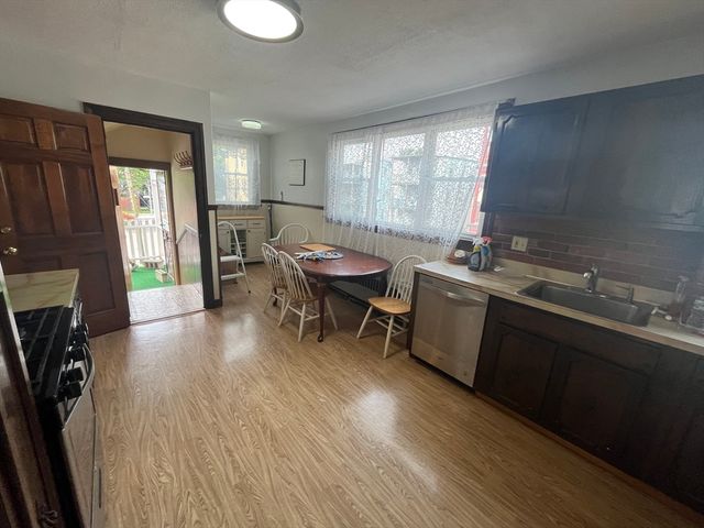 32 Howell St. 2, Boston, MA 02125