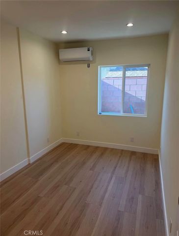 7635 Teesdale Avenue, North Hollywood, CA 91605