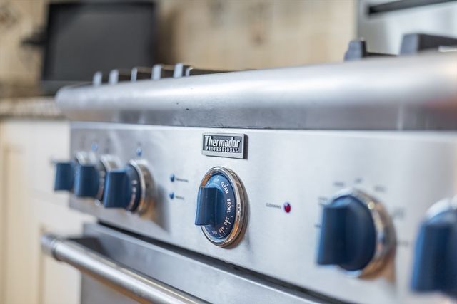 18 Aberdeen 18, Plymouth, MA 02360