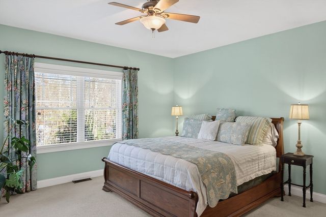 18 Aberdeen 18, Plymouth, MA 02360