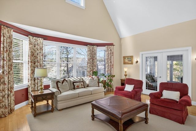 18 Aberdeen 18, Plymouth, MA 02360