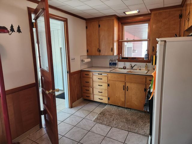 8024 W Hemlock Avenue, Lake Twp, MI 49304