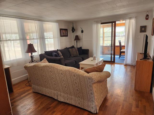 8024 W Hemlock Avenue, Lake Twp, MI 49304