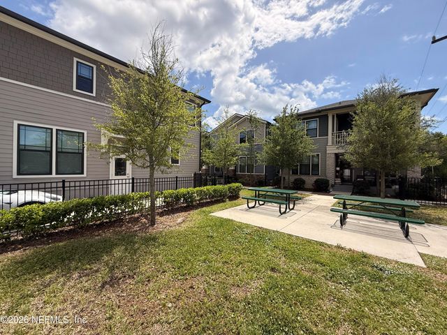 2922 COLLEGE Street, Jacksonville, FL 32205