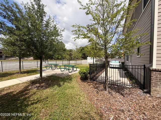 2922 COLLEGE Street, Jacksonville, FL 32205