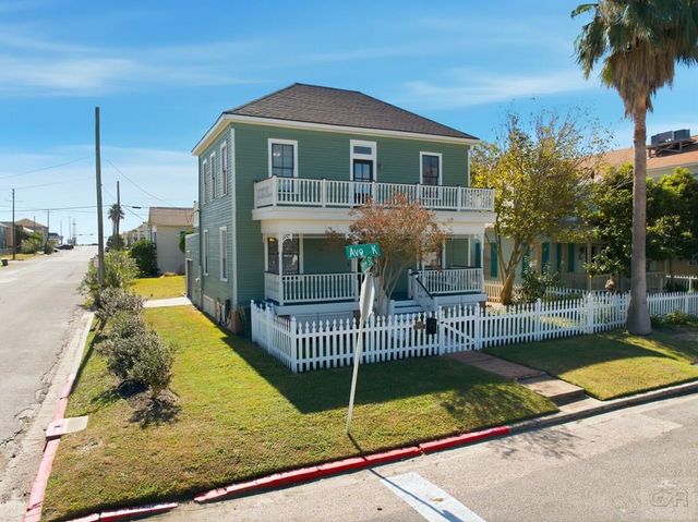 1001 Ave K, Galveston, TX 77550