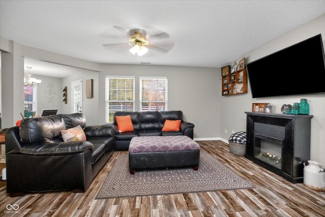 8219 Firefly Way, Indianapolis, IN 46259