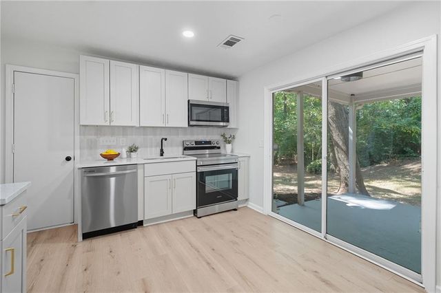 1182 Bailing Drive, Lawrenceville, GA 30043