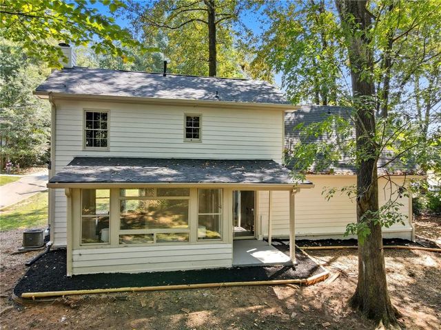 1182 Bailing Drive, Lawrenceville, GA 30043