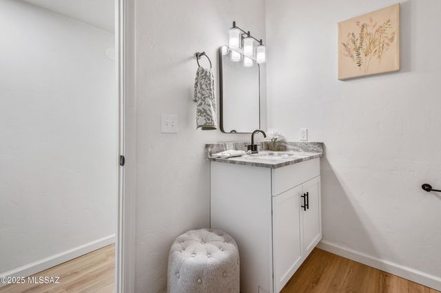 2610 W Medici Drive, Tucson, AZ 85741