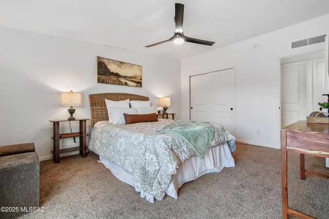 2610 W Medici Drive, Tucson, AZ 85741