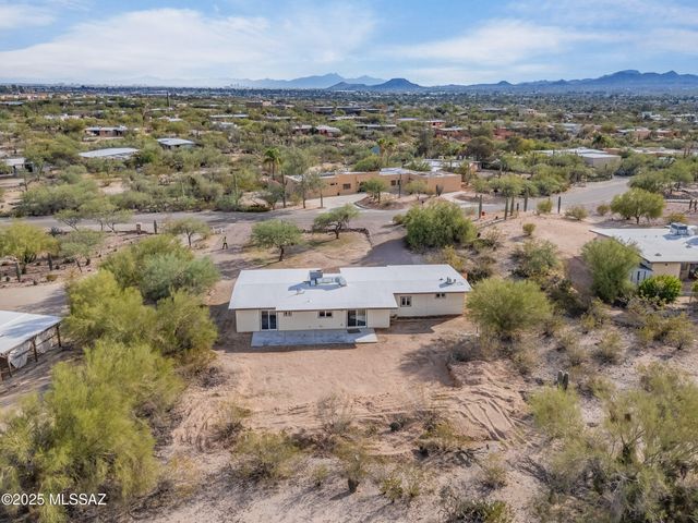 2610 W Medici Drive, Tucson, AZ 85741