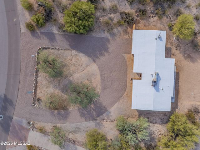 2610 W Medici Drive, Tucson, AZ 85741