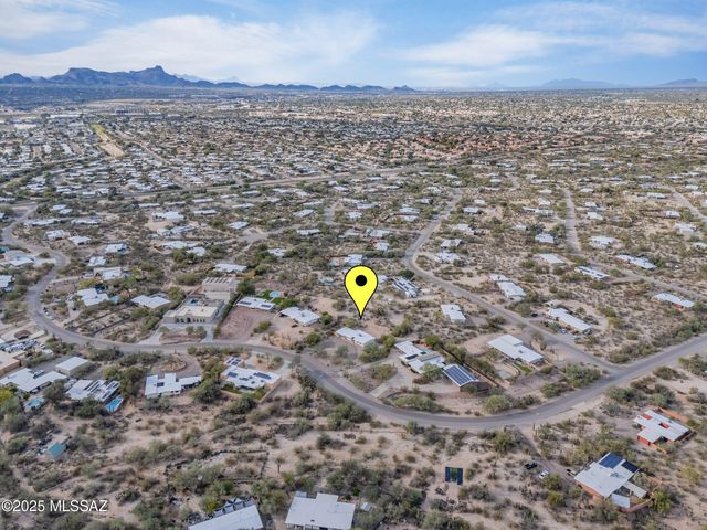 2610 W Medici Drive, Tucson, AZ 85741