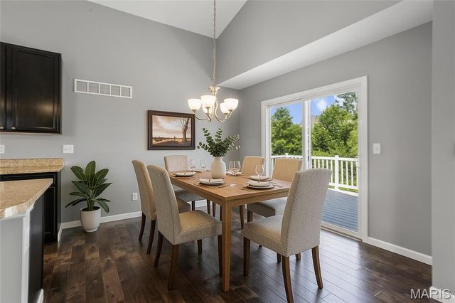 20 Derby Way Court, Wentzville, MO 63385