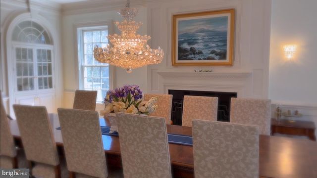 1289 BALLANTRAE FARM DR, Mclean, VA 22101