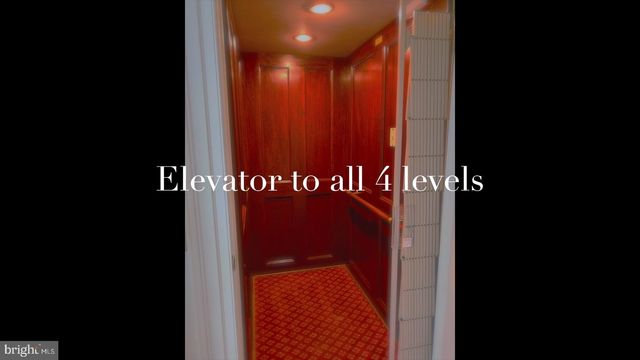 1289 BALLANTRAE FARM DR, Mclean, VA 22101