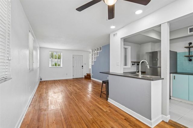 601 SWANN DRIVE, Tampa, FL 33609