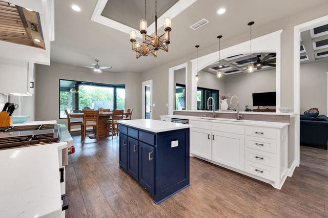 307 Terrace Lane, Cedar Hill, TX 75104
