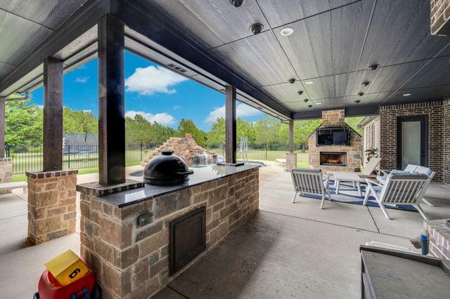 307 Terrace Lane, Cedar Hill, TX 75104