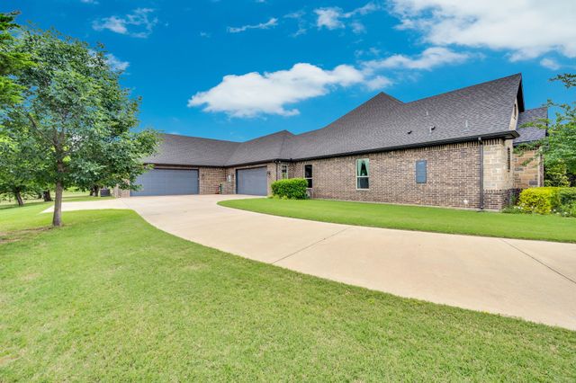 307 Terrace Lane, Cedar Hill, TX 75104