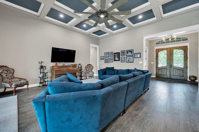 307 Terrace Lane, Cedar Hill, TX 75104