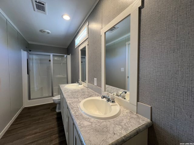 1296 COUNTRY LN, Marion, TX 78124