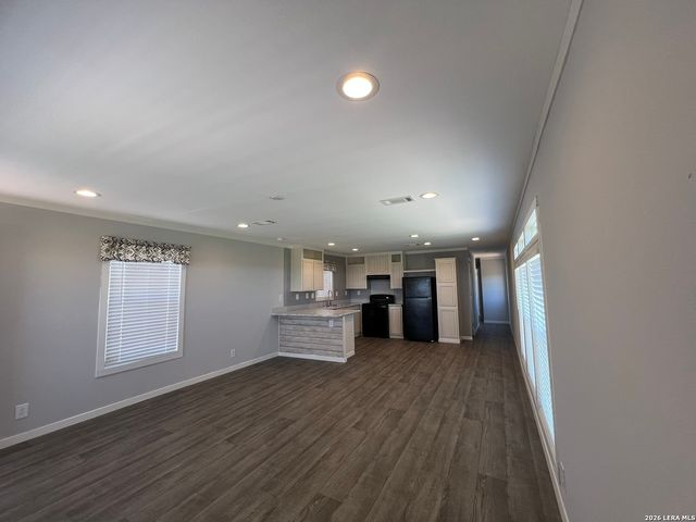 1296 COUNTRY LN, Marion, TX 78124