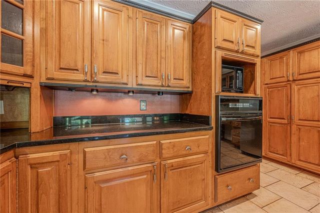137 Broadwater Court, Waleska, GA 30183