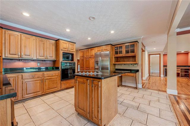 137 Broadwater Court, Waleska, GA 30183