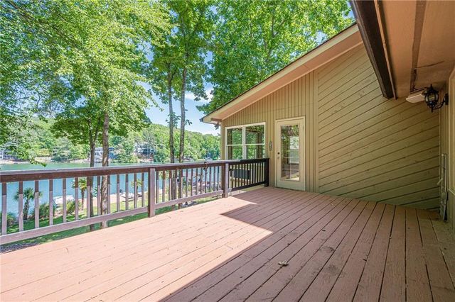 137 Broadwater Court, Waleska, GA 30183