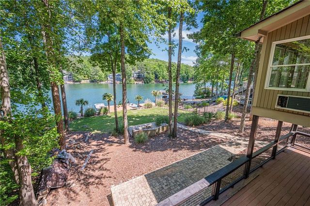 137 Broadwater Court, Waleska, GA 30183