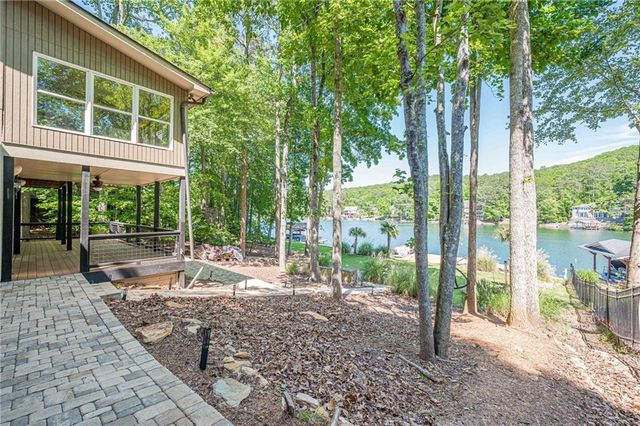 137 Broadwater Court, Waleska, GA 30183