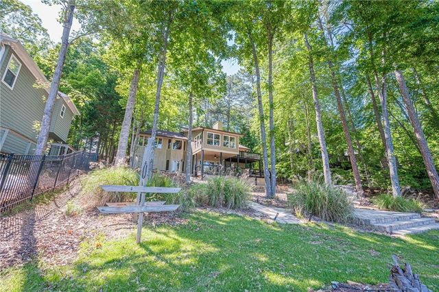 137 Broadwater Court, Waleska, GA 30183