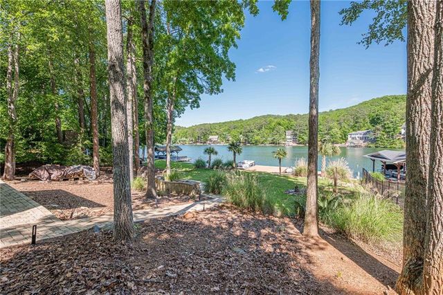 137 Broadwater Court, Waleska, GA 30183