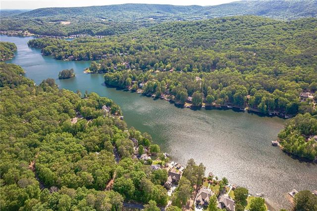 137 Broadwater Court, Waleska, GA 30183