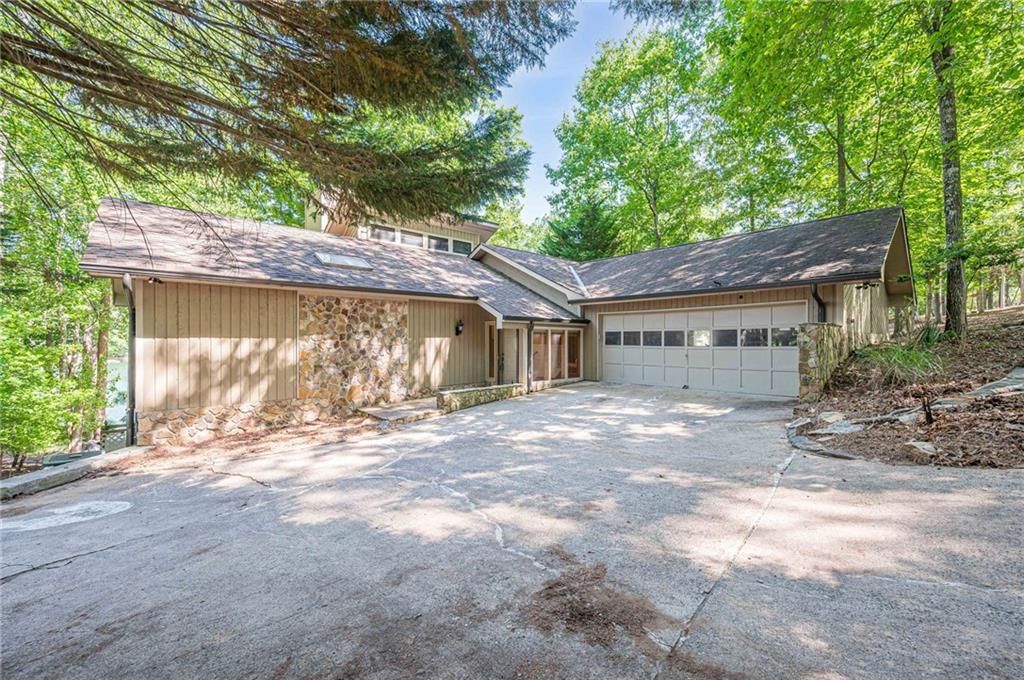 137 Broadwater Court, Waleska, GA 30183