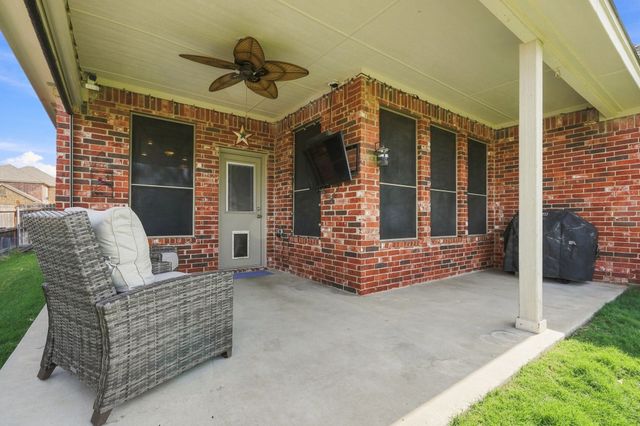 812 Peach Lane, Burleson, TX 76028