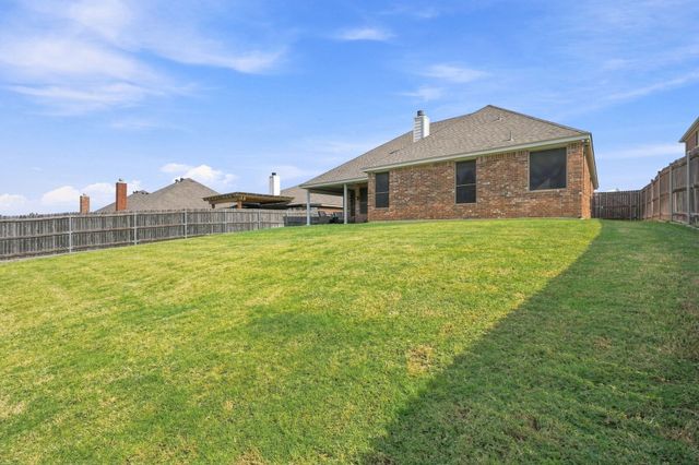 812 Peach Lane, Burleson, TX 76028