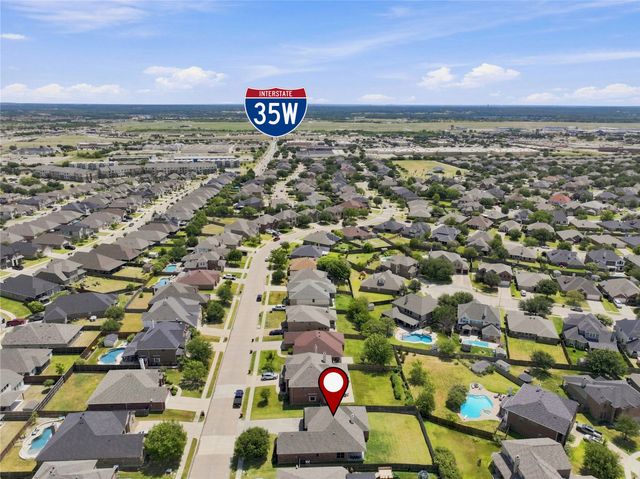 812 Peach Lane, Burleson, TX 76028