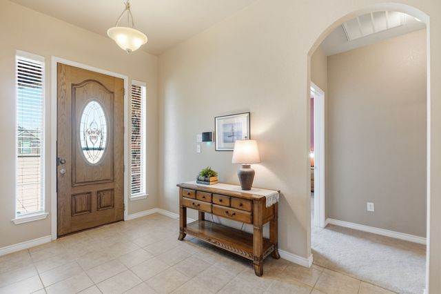 812 Peach Lane, Burleson, TX 76028