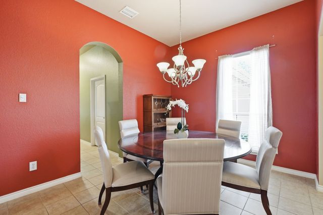812 Peach Lane, Burleson, TX 76028