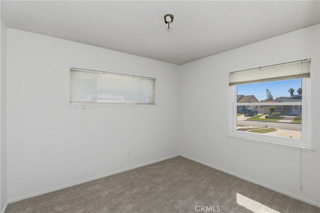11214 Thrace, Whittier, CA 90604