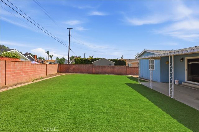 11214 Thrace, Whittier, CA 90604