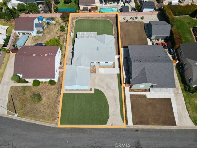 11214 Thrace, Whittier, CA 90604